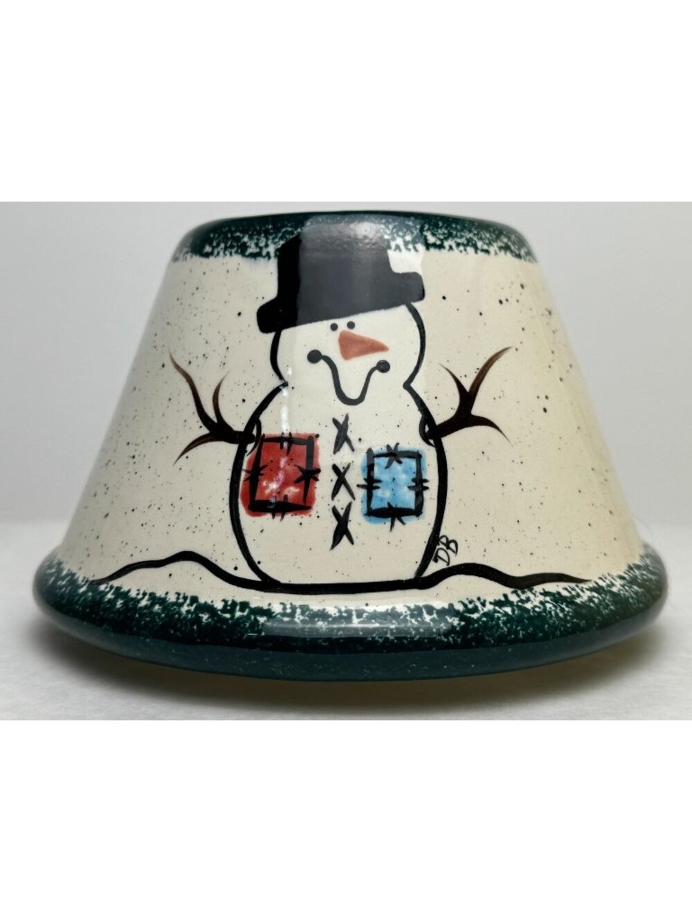 Whispering Pines Candle Shade Ceramic Snowman Topper Hearts Green Trim Winter